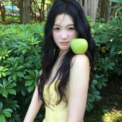 女魔 封面